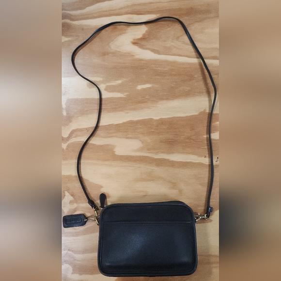 Vintage Coach 9925 Black Leather Bag - Picture 2 of 11